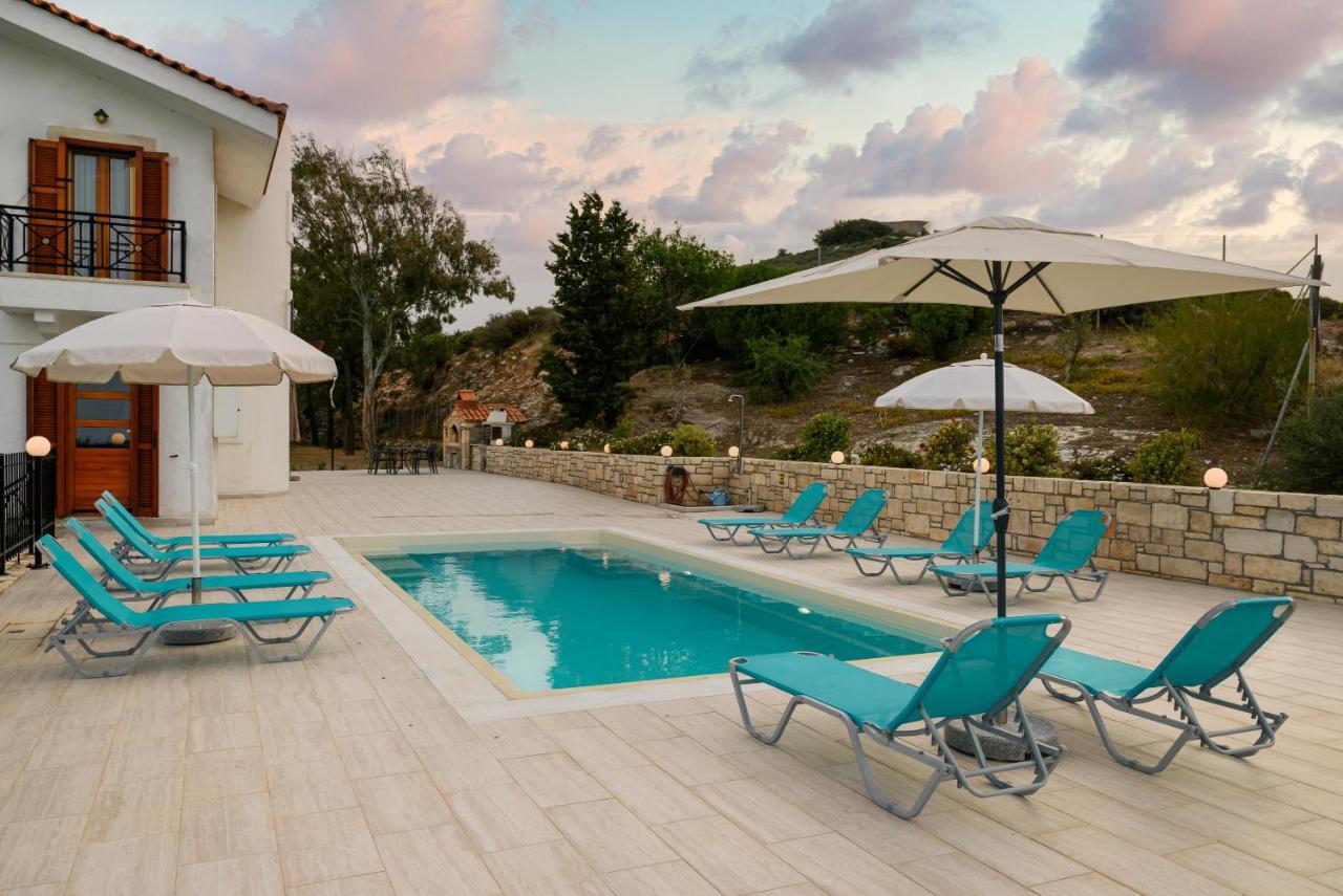 Villa Aura Pine Agia Pelagia Екстериор снимка