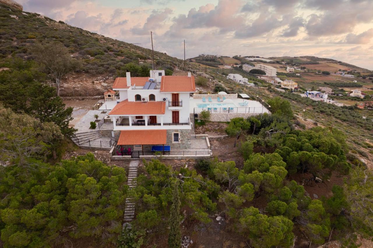 Villa Aura Pine Agia Pelagia Екстериор снимка
