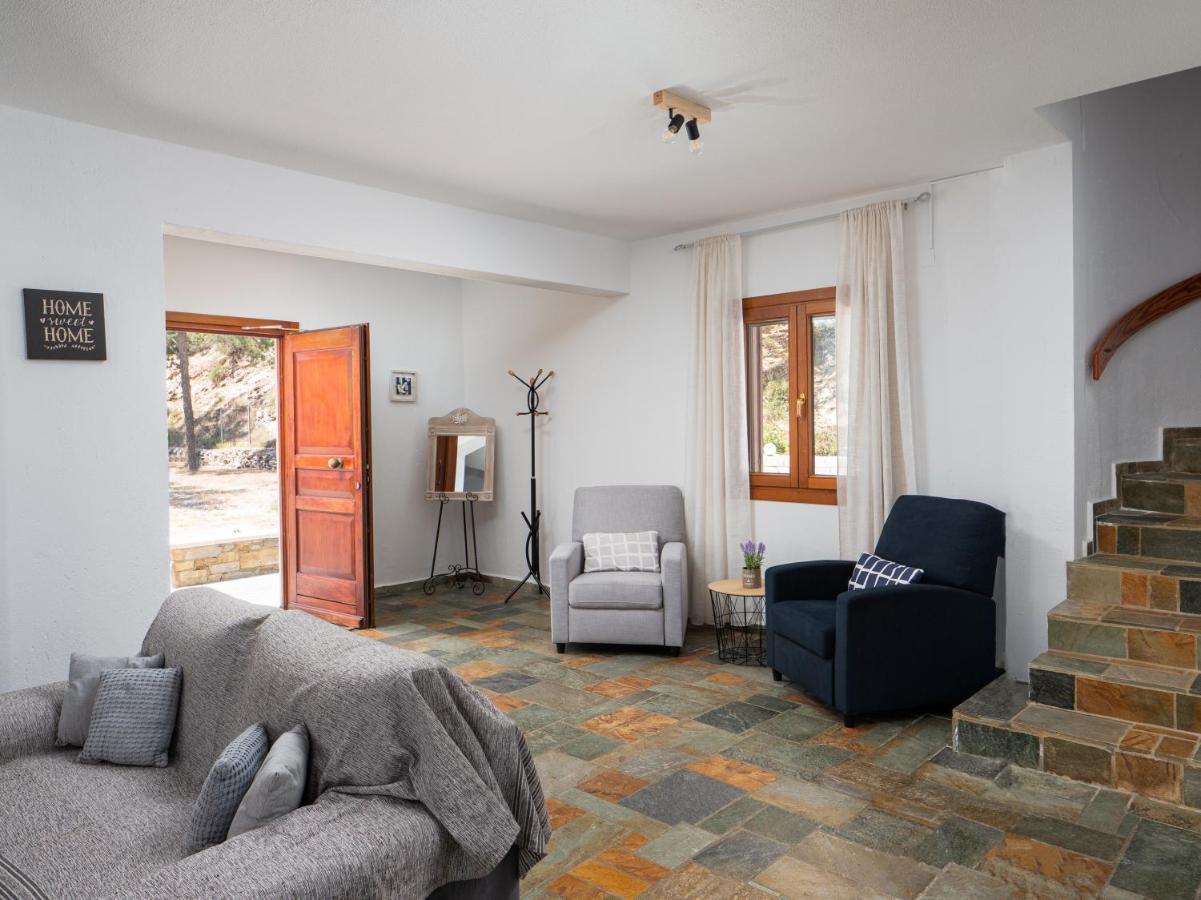 Villa Aura Pine Agia Pelagia Екстериор снимка